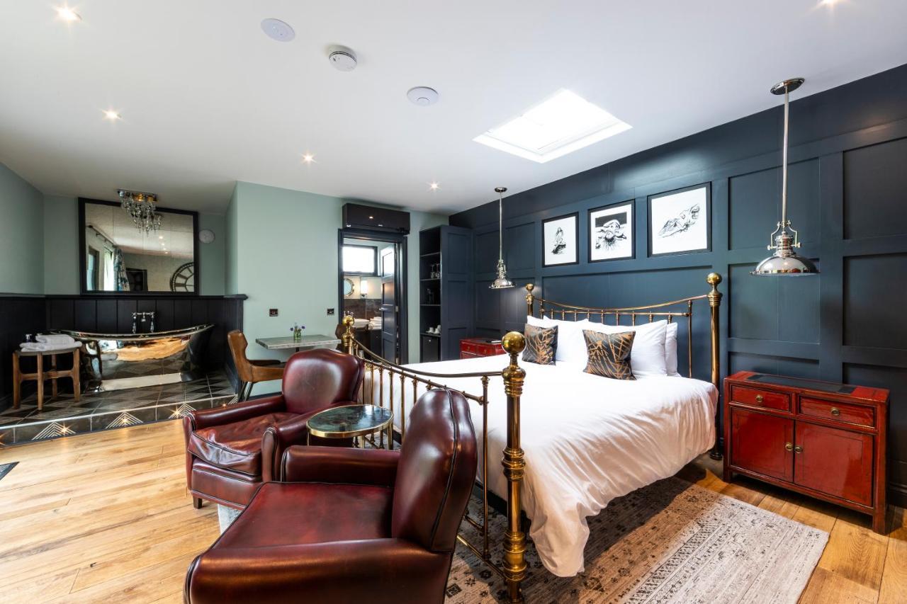 Eagle Mill Luxury Rooms Хънтингдън Екстериор снимка