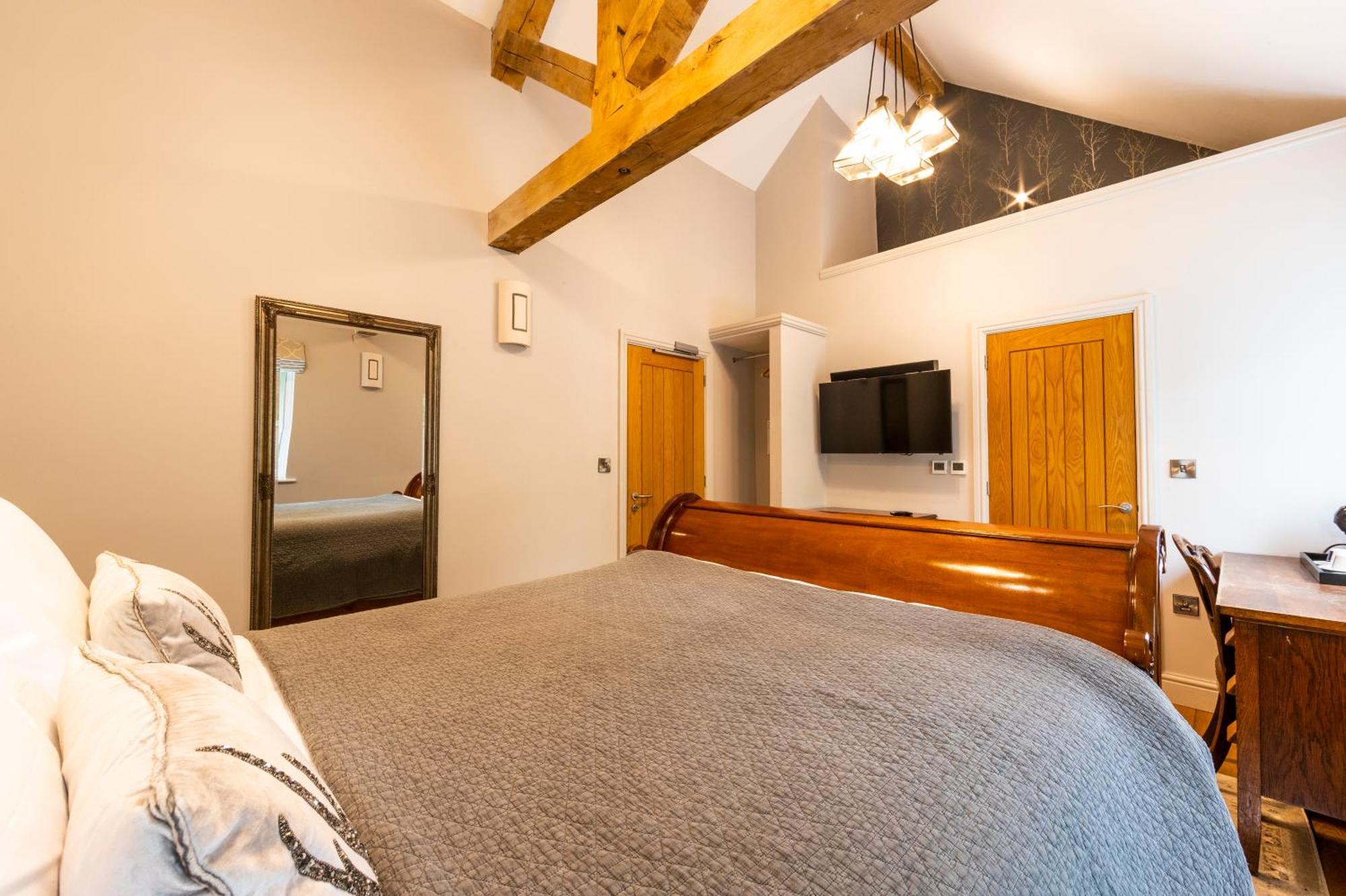 Eagle Mill Luxury Rooms Хънтингдън Стая снимка