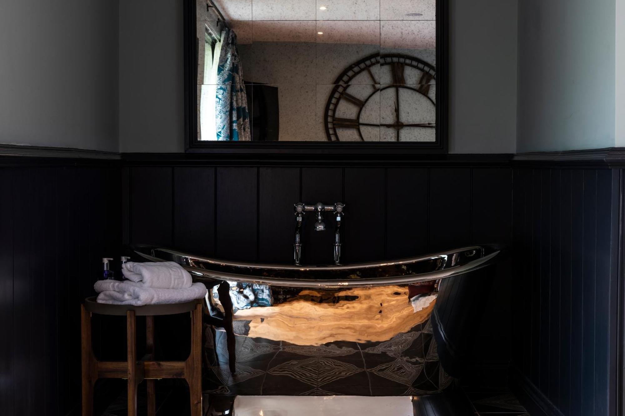 Eagle Mill Luxury Rooms Хънтингдън Стая снимка