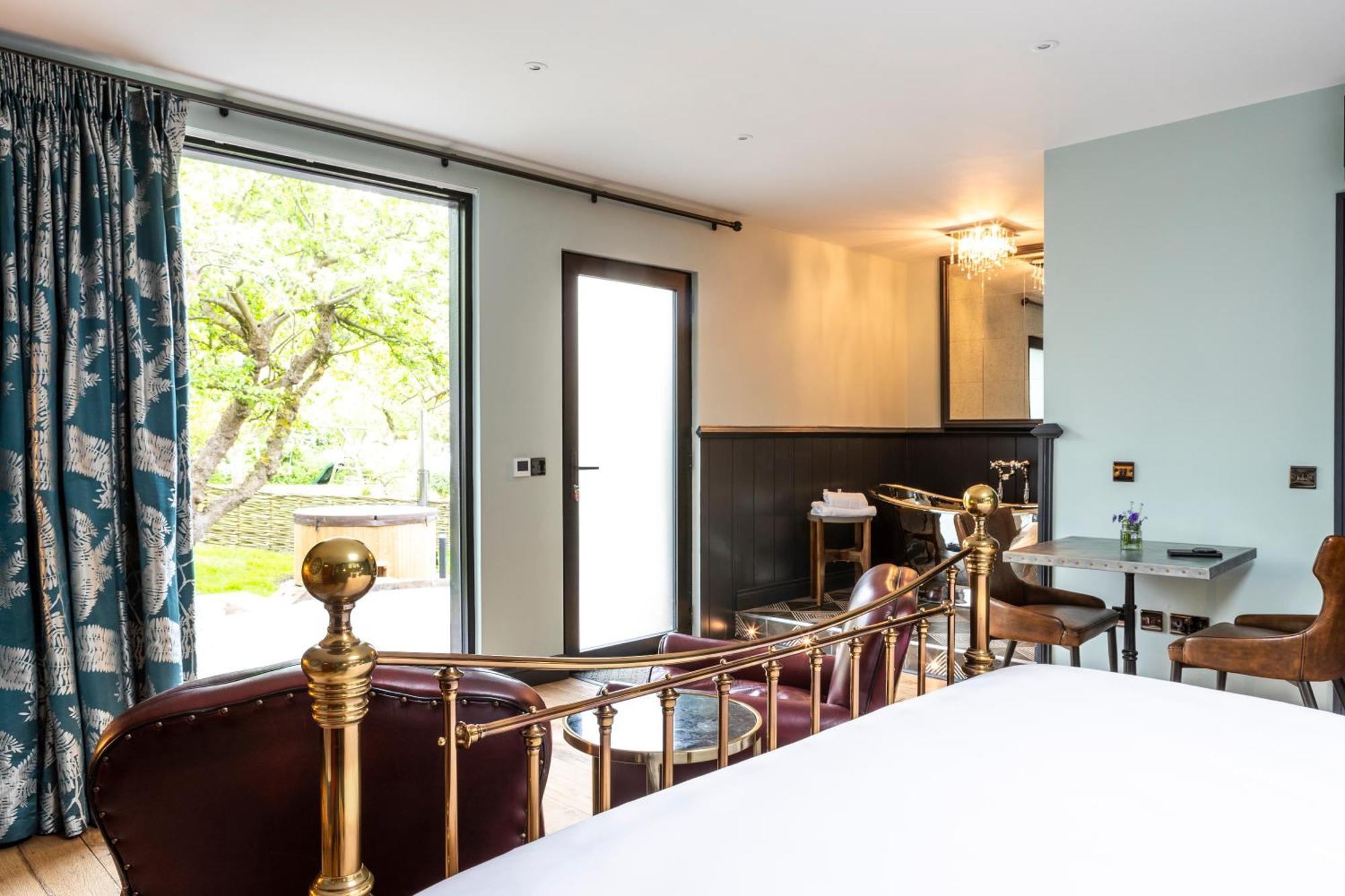 Eagle Mill Luxury Rooms Хънтингдън Стая снимка